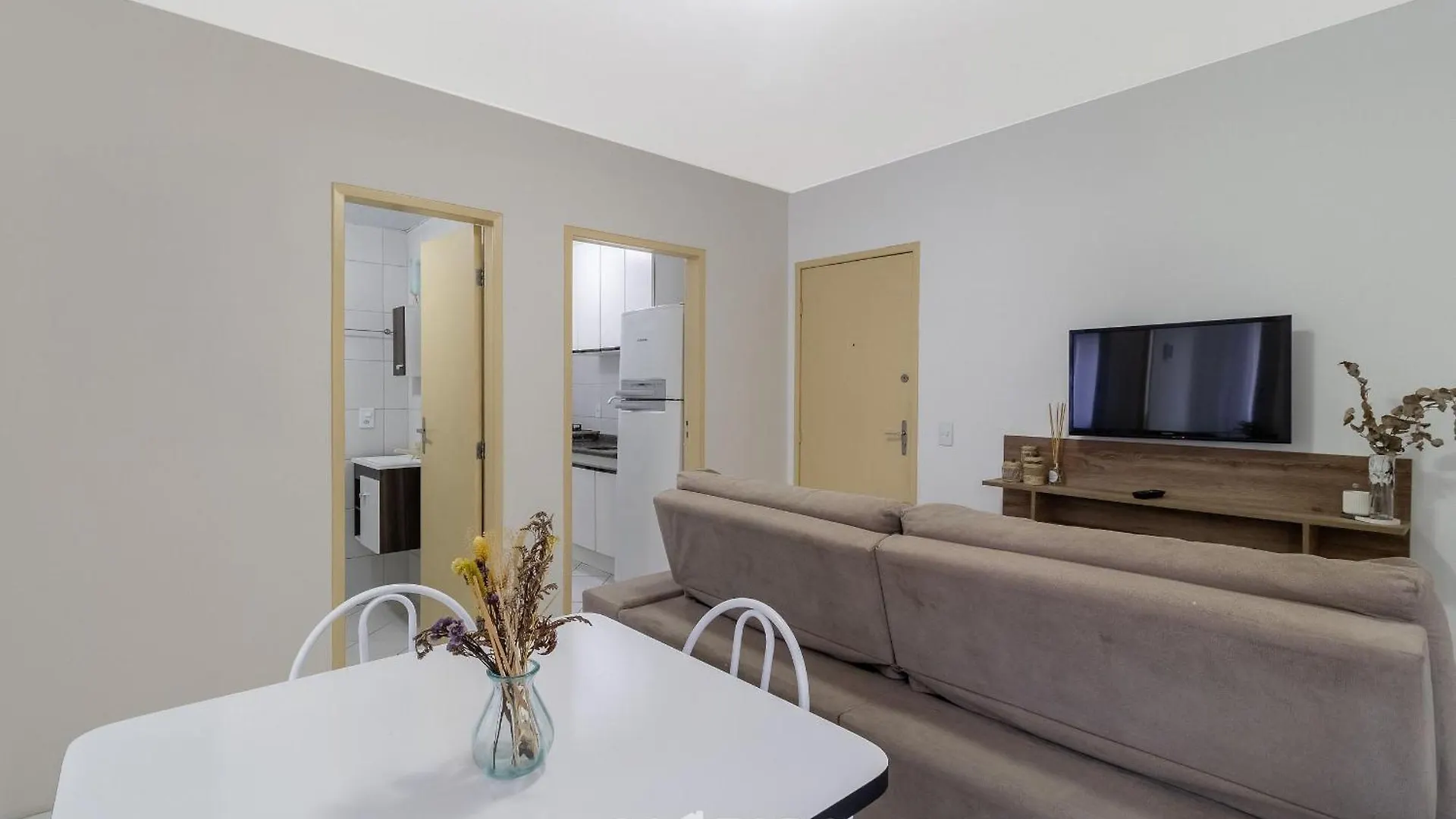 Lindo Apartamento Em Itacorubi - Floripa Dvm0202 Флорианополис